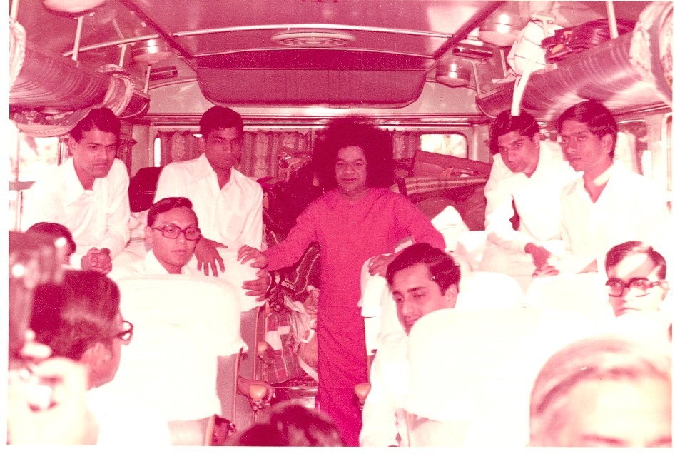 Swami in the bus